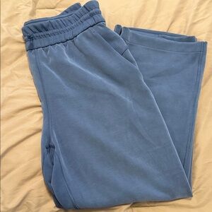 Lululemon Softstreme High-Rise Wide-Leg Cropped Pant